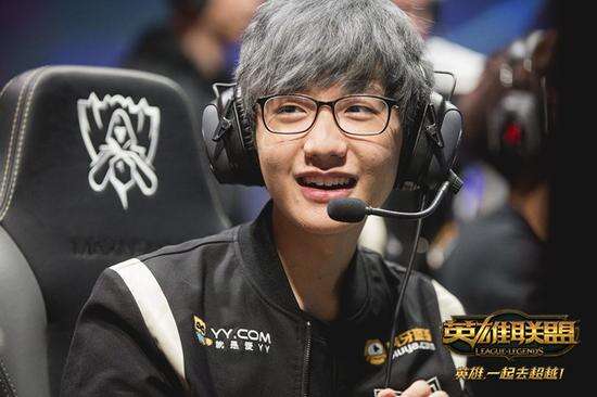 次的不屈防 次的不屈防