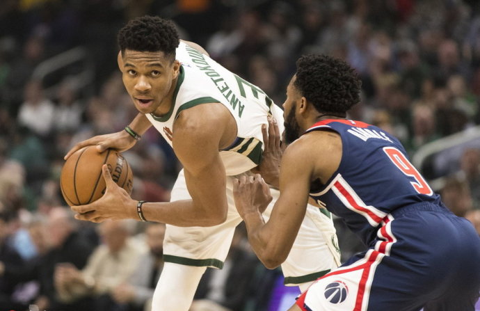 阵容结构仍 阵容结构仍