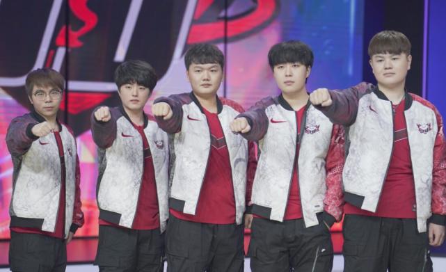 在绝境中生 在绝境中生