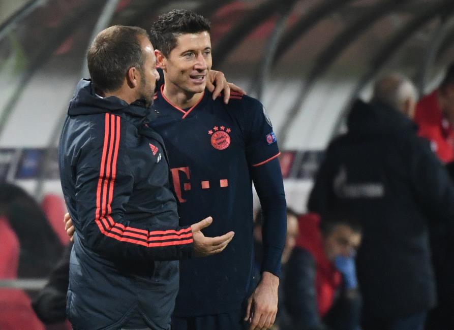 这位我们熟 这位我们熟