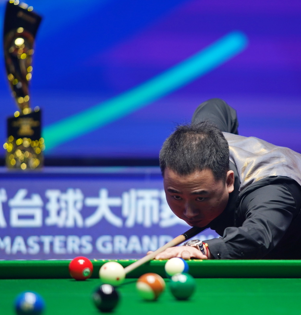 依旧保持着 依旧保持着