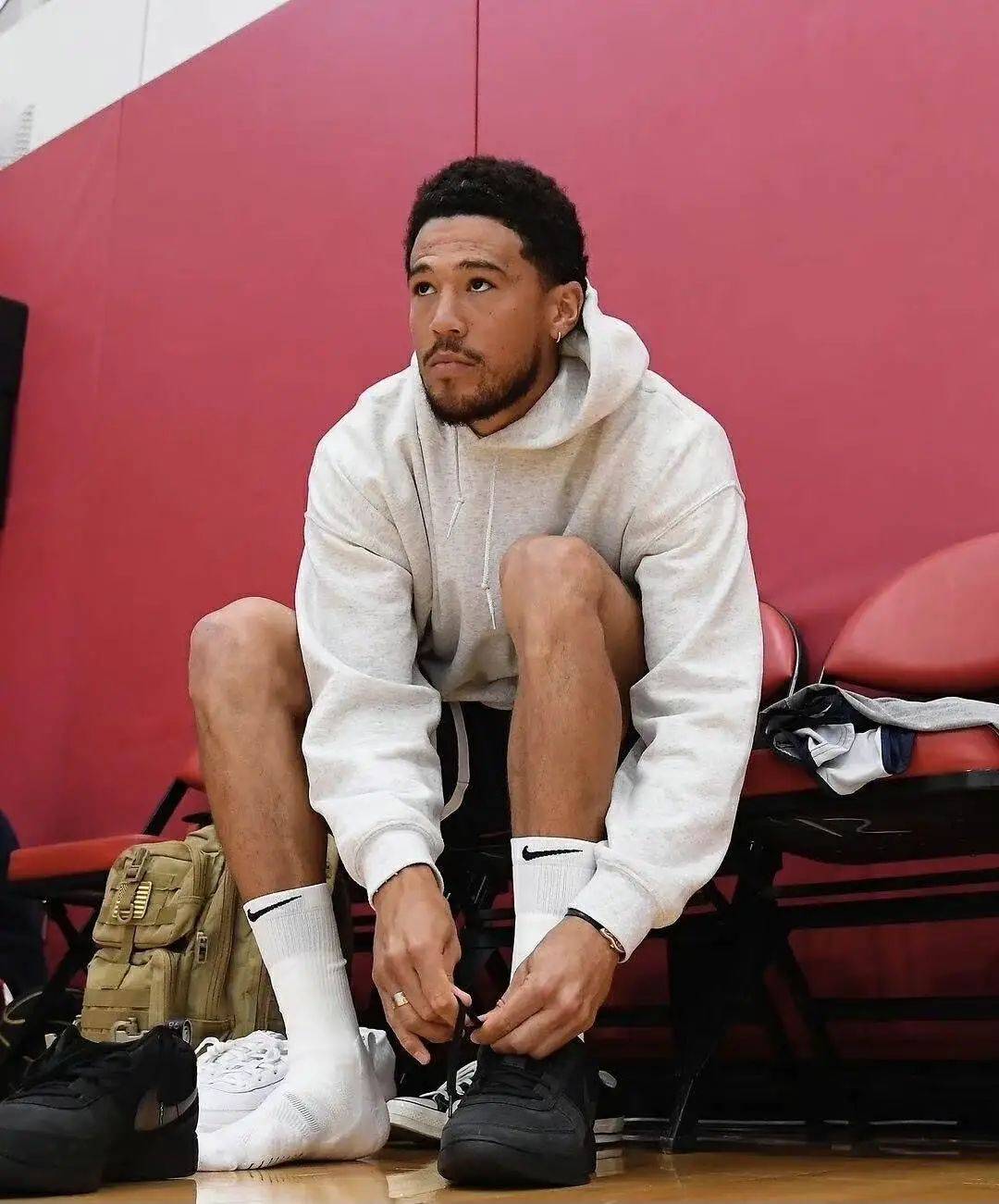 的三线贡献 的三线贡献